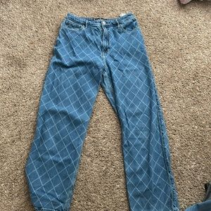 Hollister Ultra High-Rise Dad Jeans 9R w29 l31 EUC